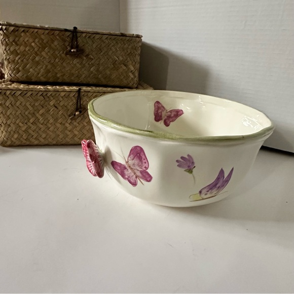Gorgeous Vintage Butterfly Bowl - Picture 1 of 9